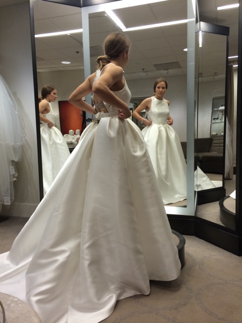 The Story Behind My Used Wedding Dress- #WeddingWednesday - Jordan Jean